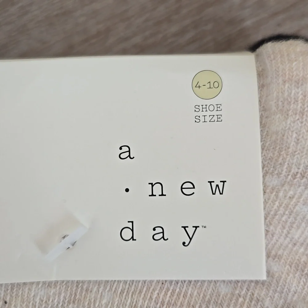 NEW A New Day Polka Dot Crew Socks 6 Pack